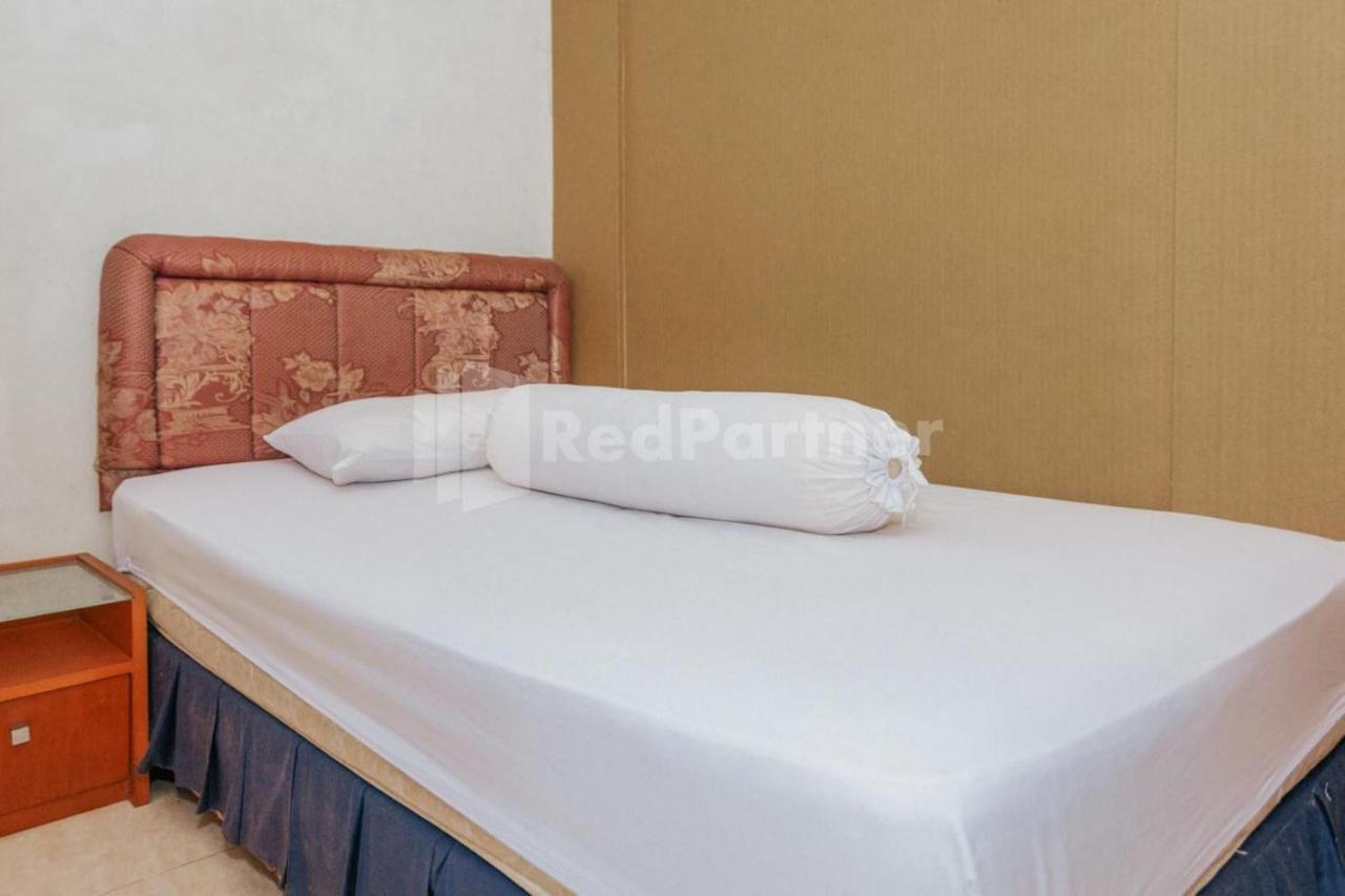 Hotel De Lugano Scbd Syariah Mitra Reddoorz Yakarta Exterior foto