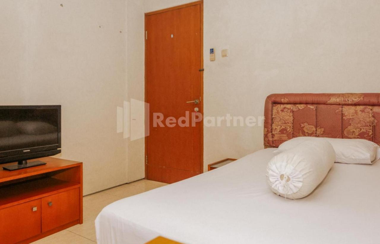 Hotel De Lugano Scbd Syariah Mitra Reddoorz Yakarta Exterior foto