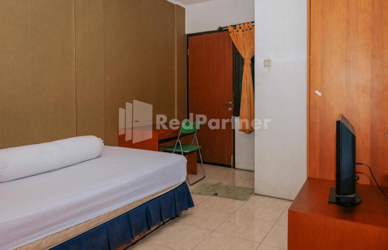 Hotel De Lugano Scbd Syariah Mitra Reddoorz Yakarta Exterior foto